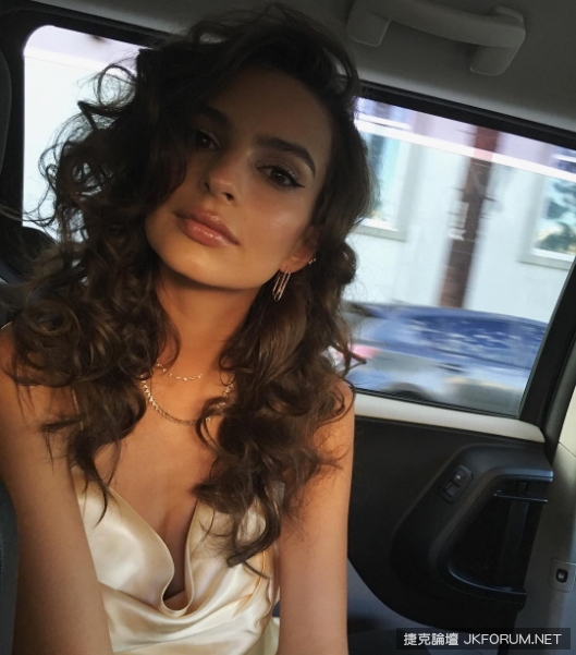 Emily Ratajkowski by Emily Ratajkowski-第1章-图片37