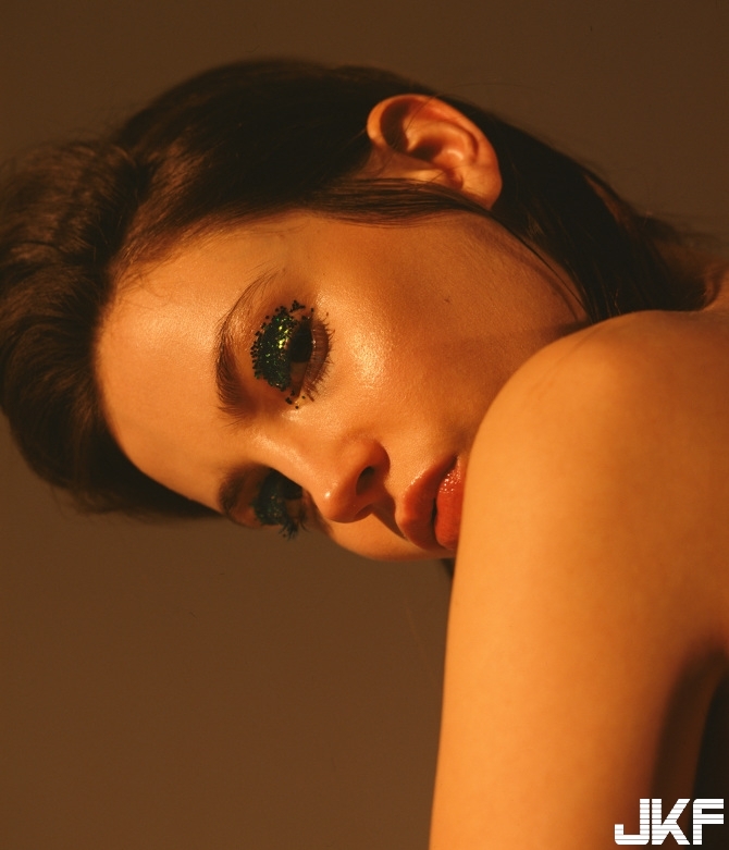 Maya sexy lips! bold different kind of photography style-第1章-图片6