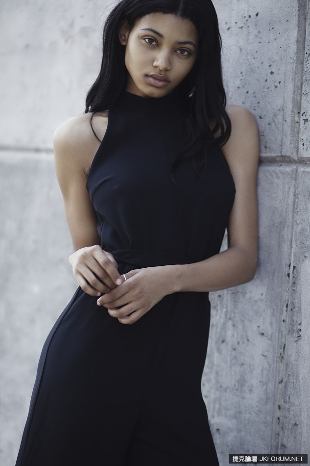 Danielle Herrington in the Wild-第1章-图片22