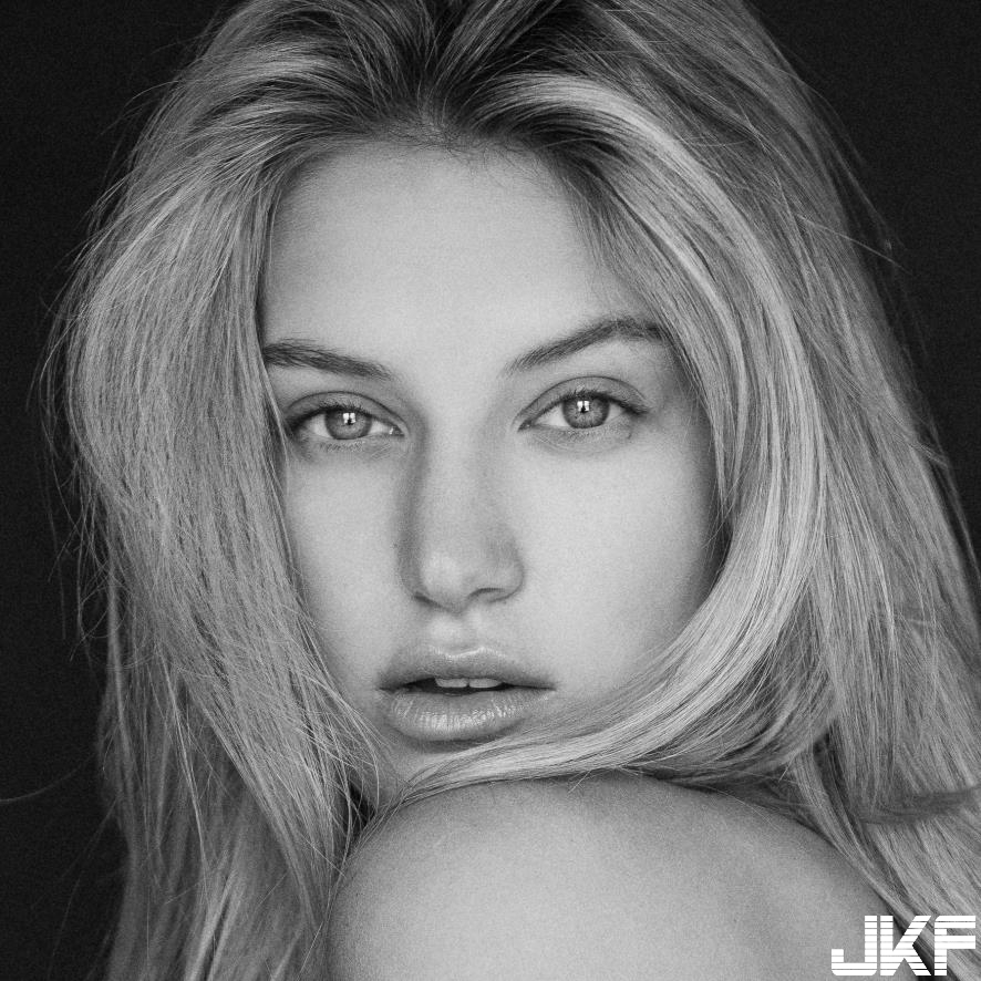 Caroline Lowe American Model 178cm-第1章-图片15