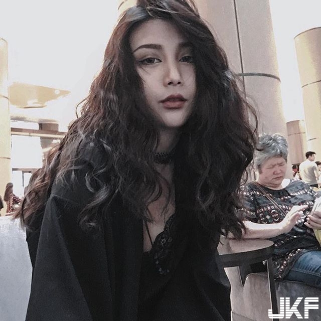 The darkness sister Ariel Aimee's super-killed gaze hides your heart.-第1章-图片6