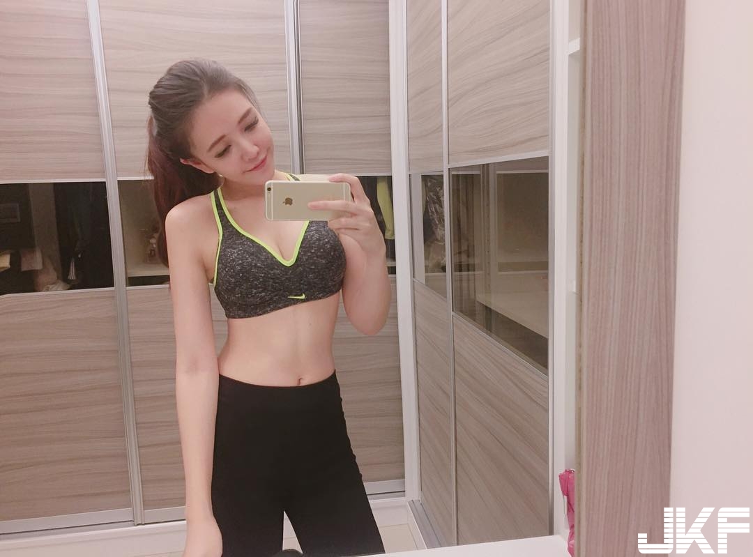Long legs sister Kate Thumbnail super-perfect face bikini is very attractive!-第1章-图片5