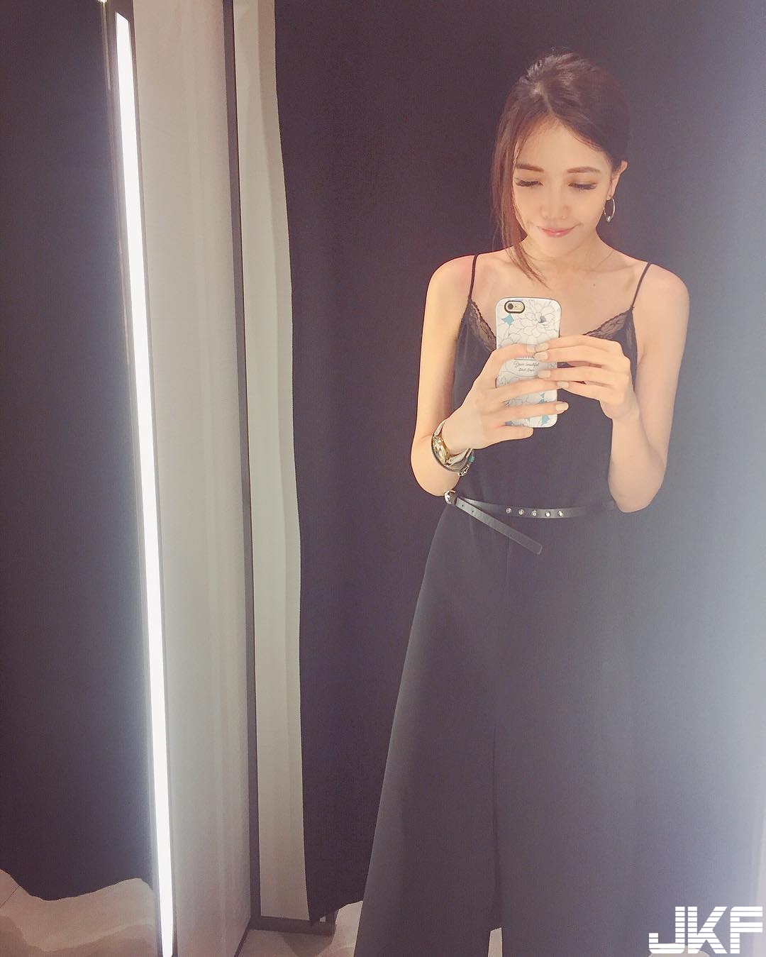 Long legs sister Kate Thumbnail super-perfect face bikini is very attractive!-第1章-图片7