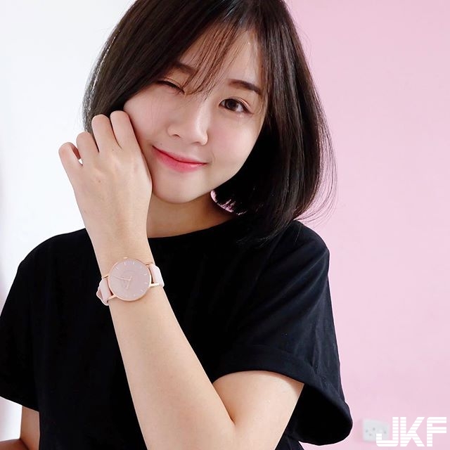 正妹 Janice 俏麗短髮清新正妹 你在看過來我就要抱緊處理了 !!-第1章-图片22