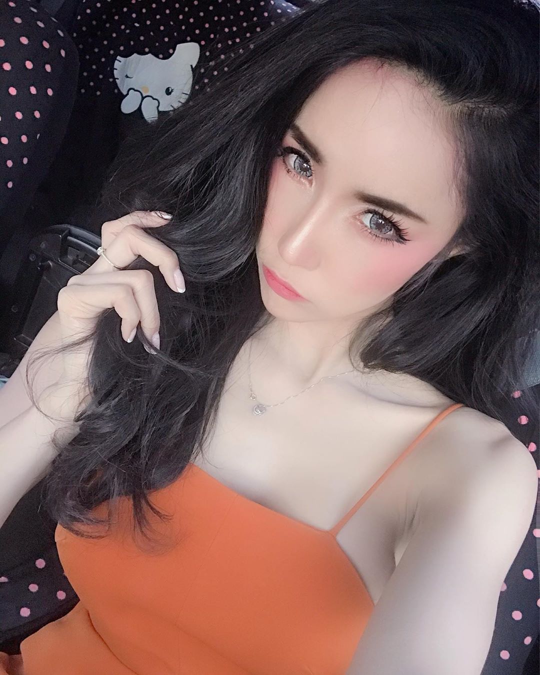 真空奶妹豪爽露出「奶香側乳」 畫面無法難忘-第1章-图片3