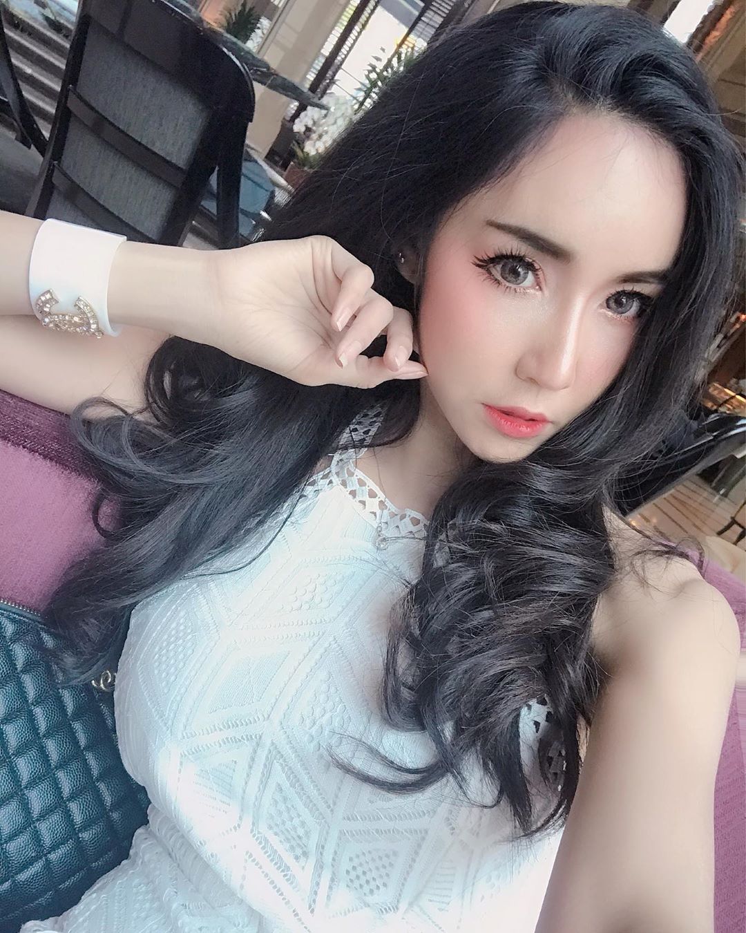 真空奶妹豪爽露出「奶香側乳」 畫面無法難忘-第1章-图片14