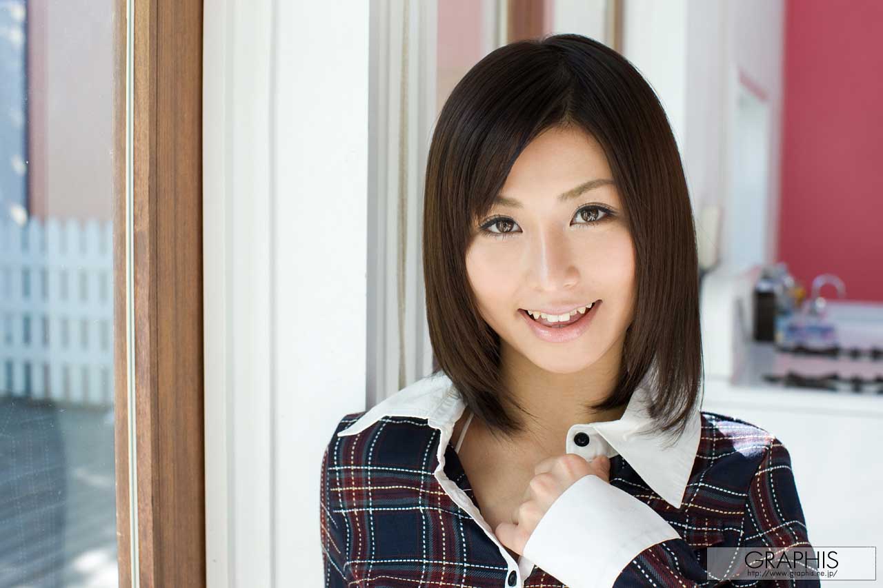 成熟氣息女優朝日奈あかり 水滴胸型快溢出來-第1章-图片2