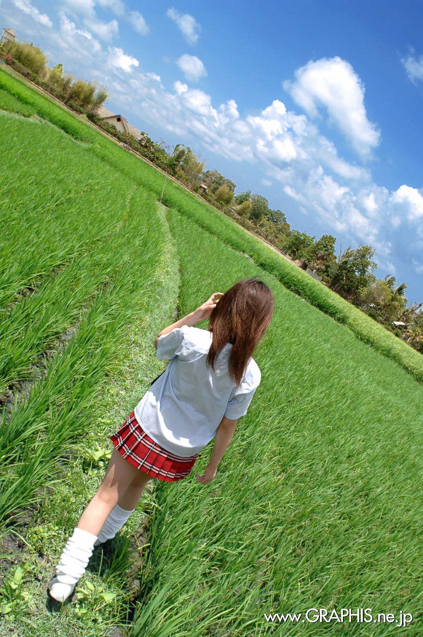 天然賣弄身材 柔軟彎腰景色好絕美 星空そあら-第1章-图片2