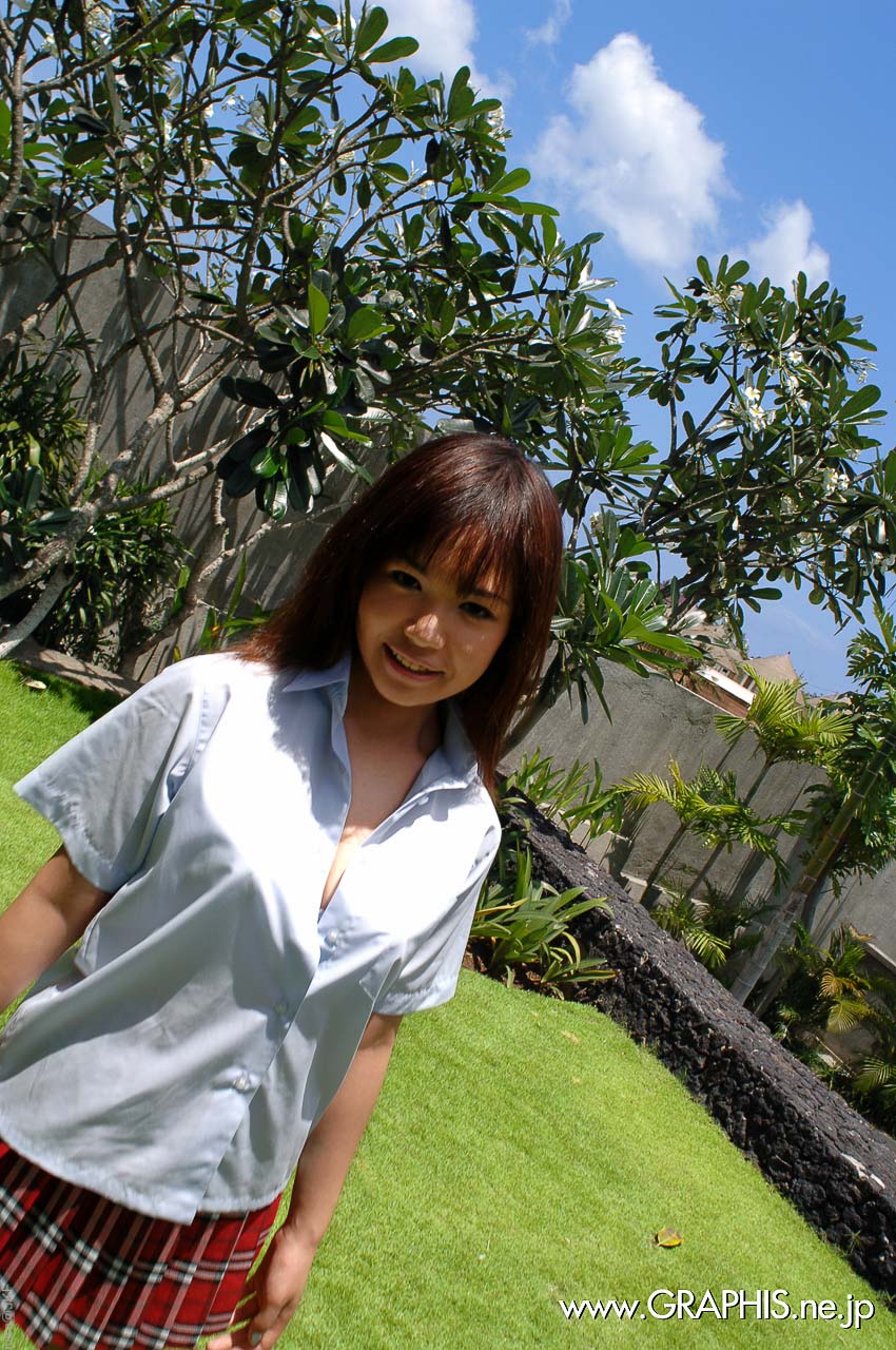 天然賣弄身材 柔軟彎腰景色好絕美 星空そあら-第1章-图片4