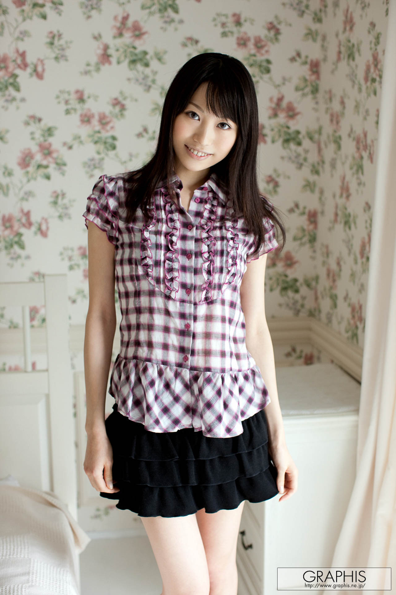 天然顏值女優三上あいり 白皙玉乳好銷魂