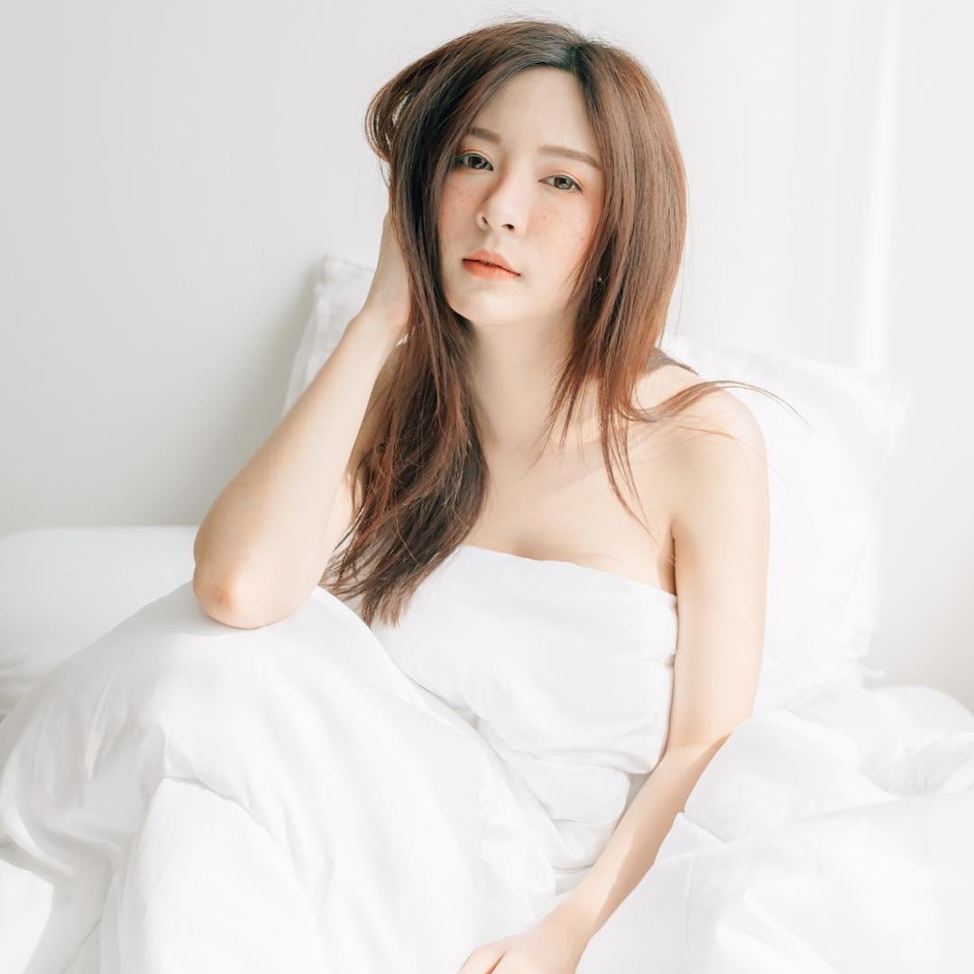 清爽泰國甜姊兒 高貴身材發洩實在香-第1章-图片1