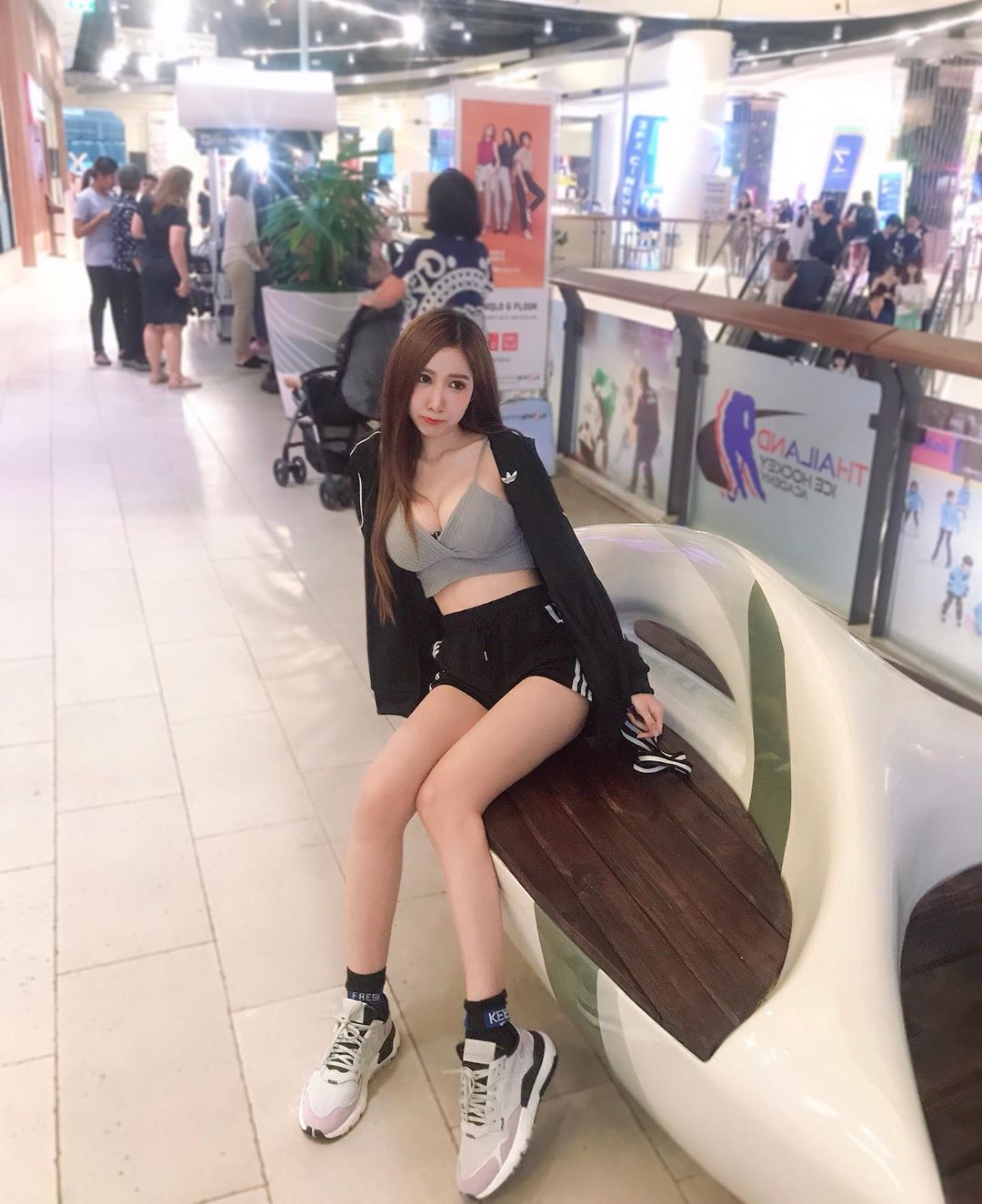 雪白美膚好吸睛 水滴胸型性感尺度破表-第1章-图片15