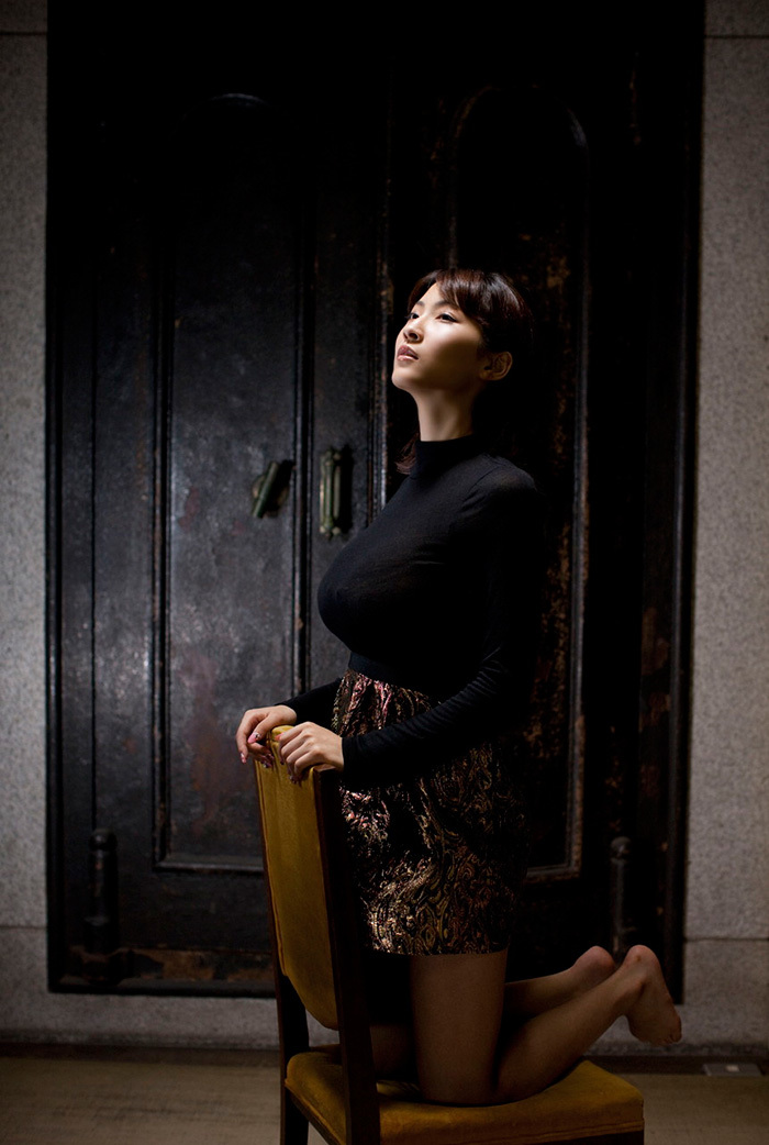 護麻奈 爆奶誘惑還有結實腹肌 簡直是人間凶器-第1章-图片7