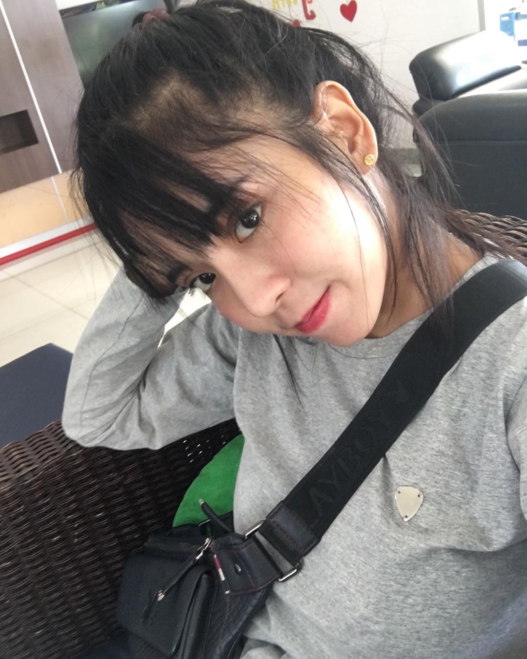 極品美乳霸氣開露 水汪電眼直視無法保持理性-第1章-图片12