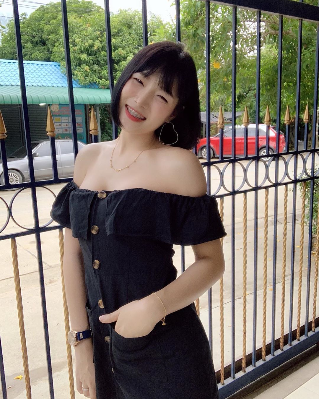 泰國短髮萌妹 解放飽滿巨胸不私藏真勾魂-第1章-图片13