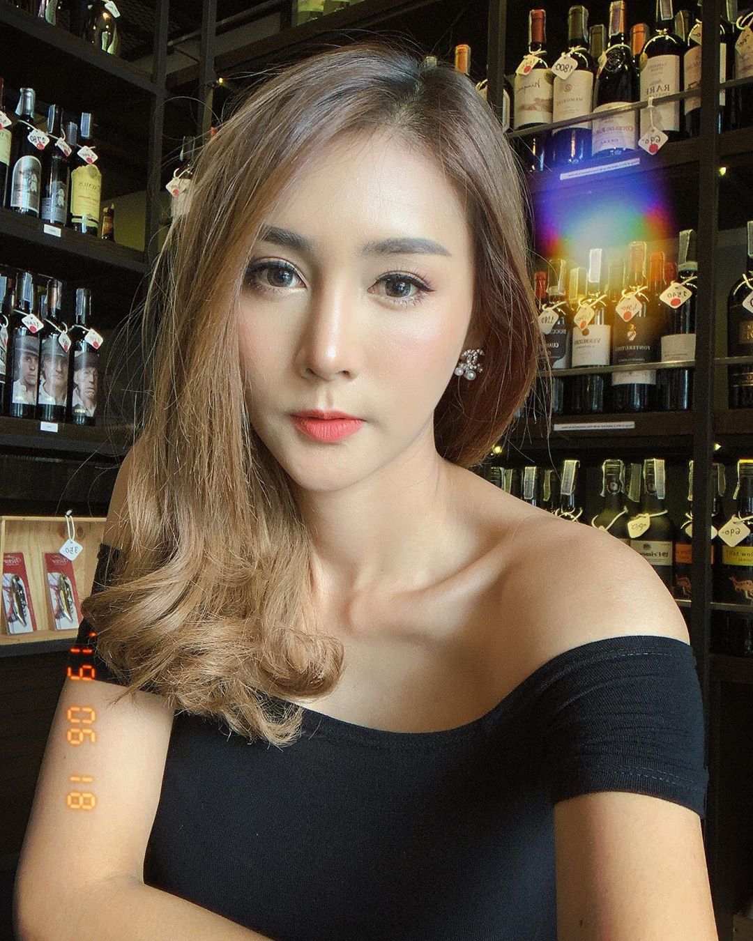 空靈眼神無意識誘惑 豐滿胸型無法淡定-第1章-图片5