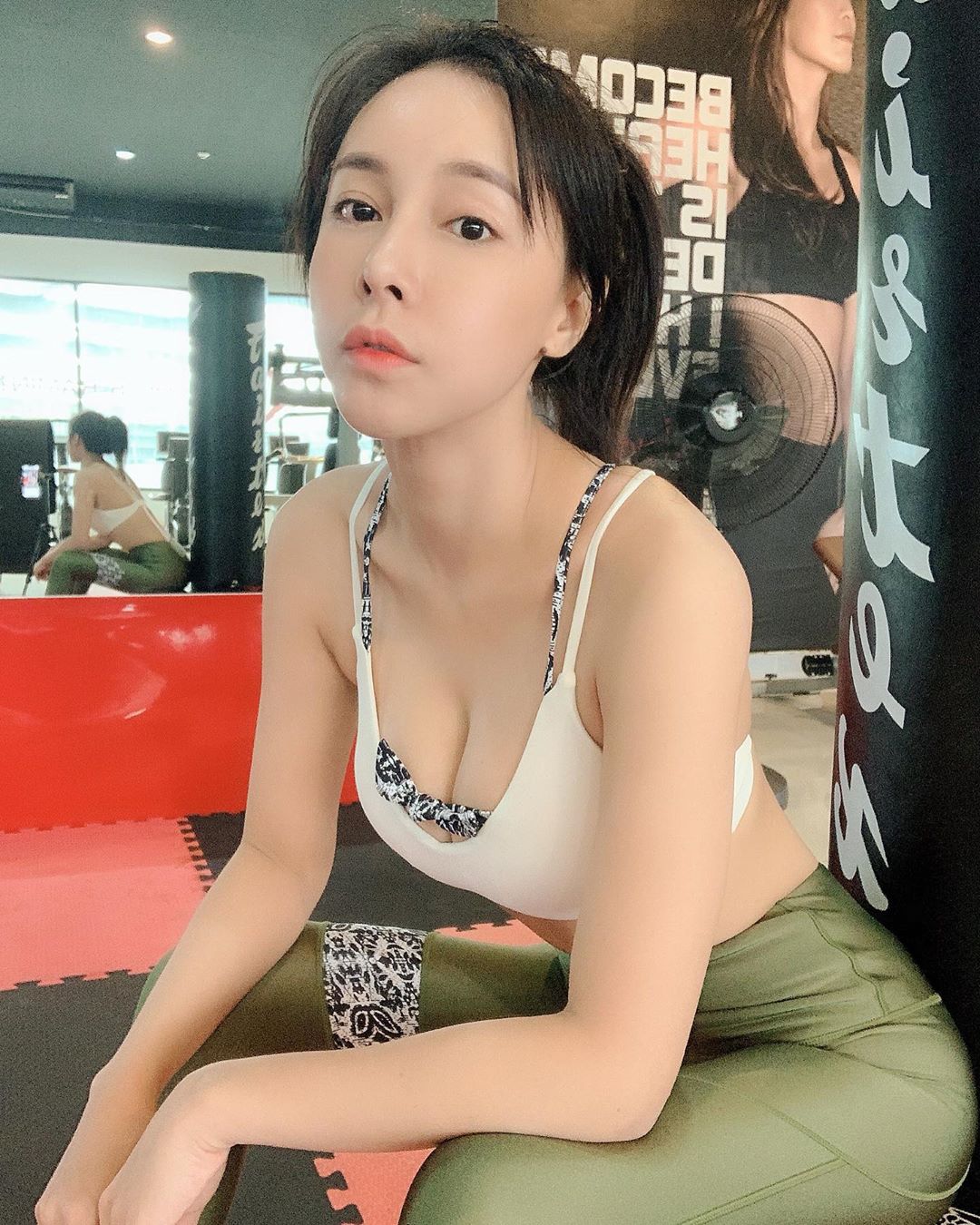 飄出仙氣大姊姊 波濤胸湧最神美-第1章-图片14