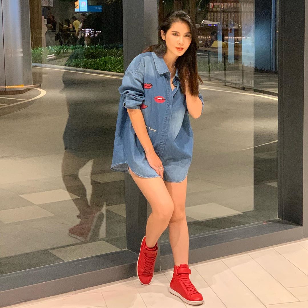 超深乳溝好顯眼 迷人身姿色氣滿滿-第1章-图片20