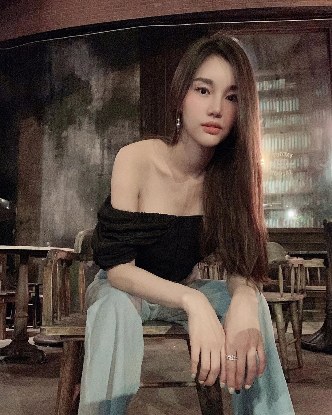 成熟魅力爆發 兩粒超渾圓奶掉出好嫵媚-第1章-图片18