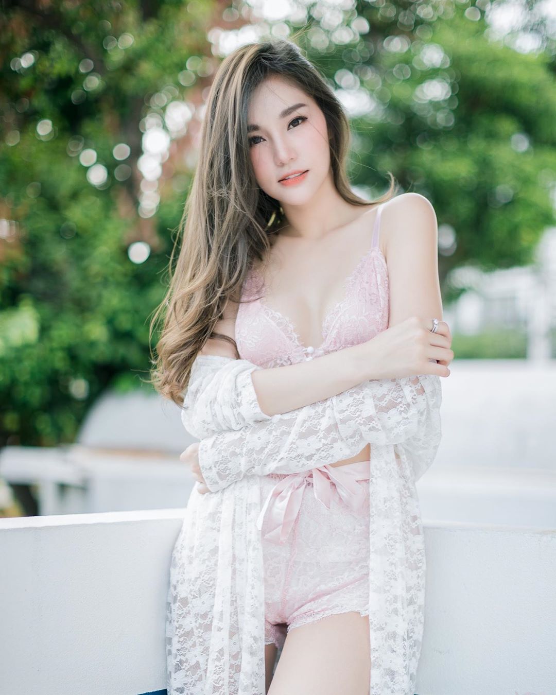 成熟魅力爆發 兩粒超渾圓奶掉出好嫵媚-第1章-图片19