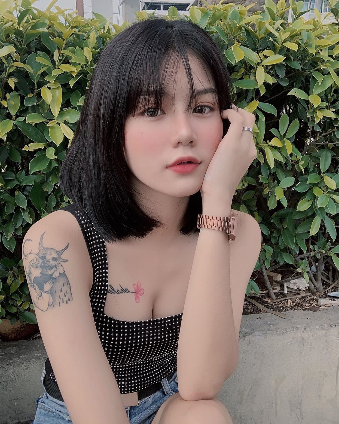 高顏值酥胸正妹 火辣蠻腰讓我把持不住