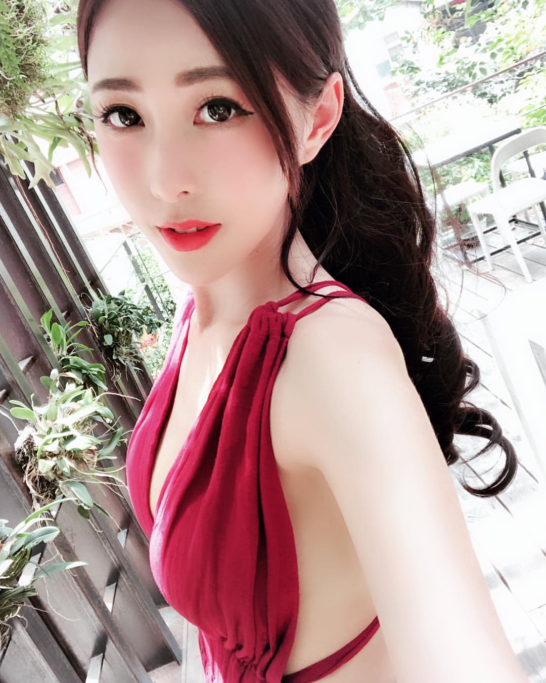 黃艾比野艷面貌勾人神情絕對讓人動未條-第1章-图片7