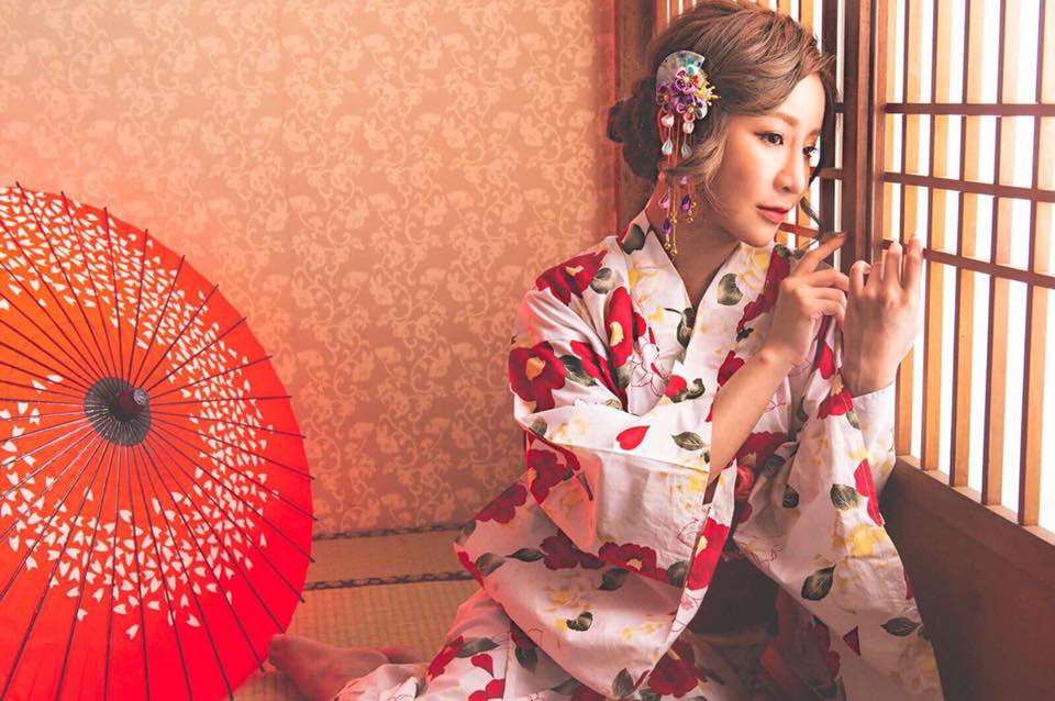 Melody Hsu squeezed face under unexpected fascinating-第1章-图片12