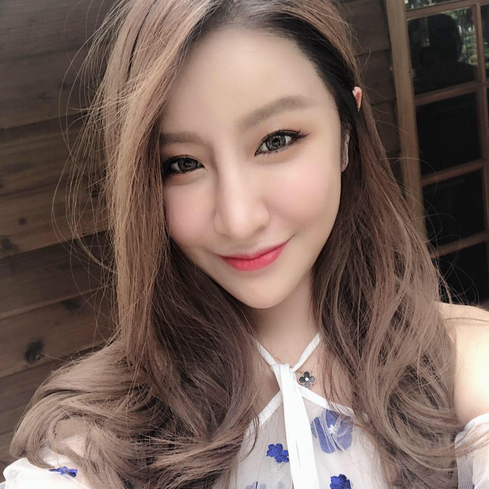 Melody Hsu squeezed face under unexpected fascinating-第1章-图片17