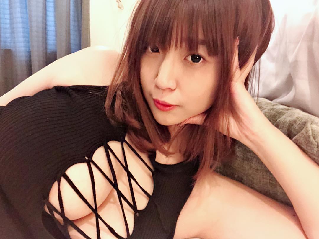 巨乳女神茹茹視覺震撼請小心享用-第1章-图片16
