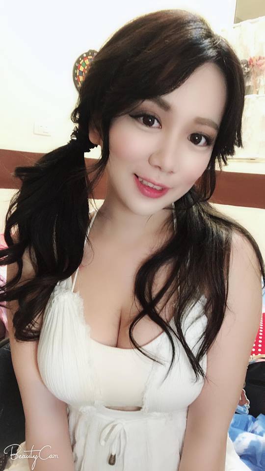 Race Girl Gogo Dog Nuclear Bomb Big Breast Exploding Full of Temptation-第1章-图片6
