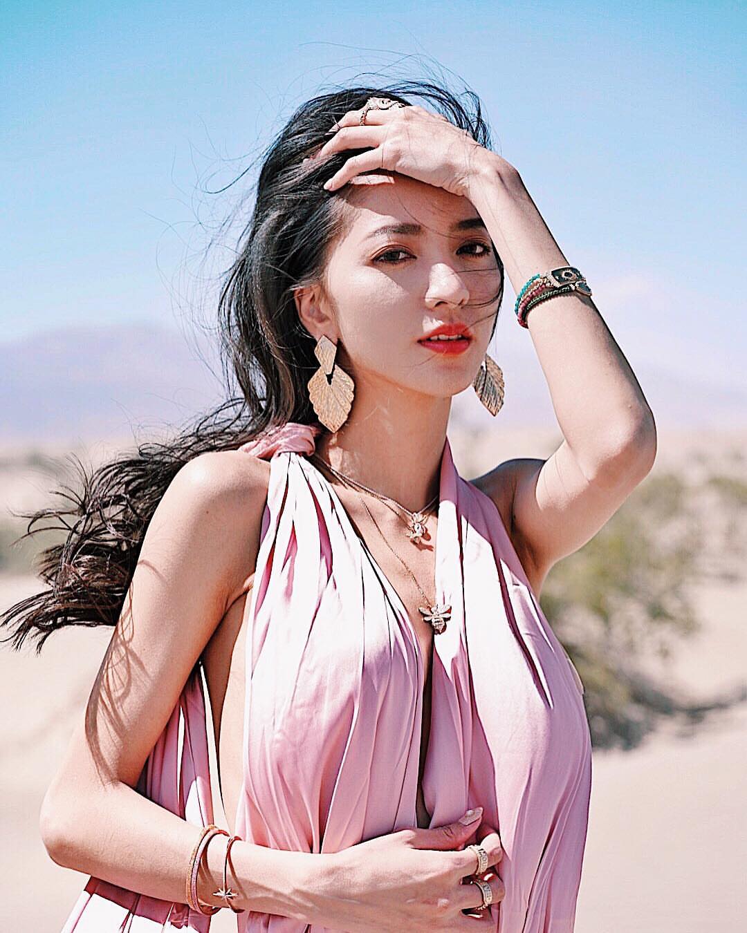 外拍模特兒妍安白皙嫩奶畫面讓人無限遐想-第1章-图片7