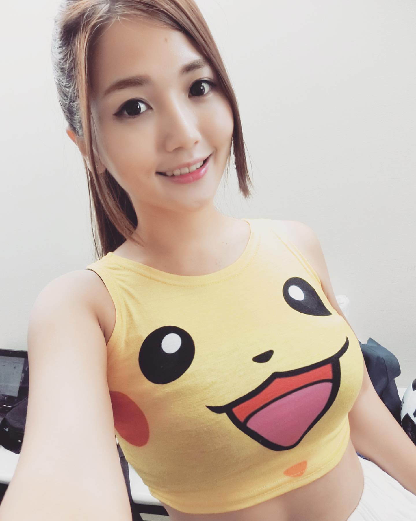 Unable to hide the whitening of Vika.-第1章-图片9