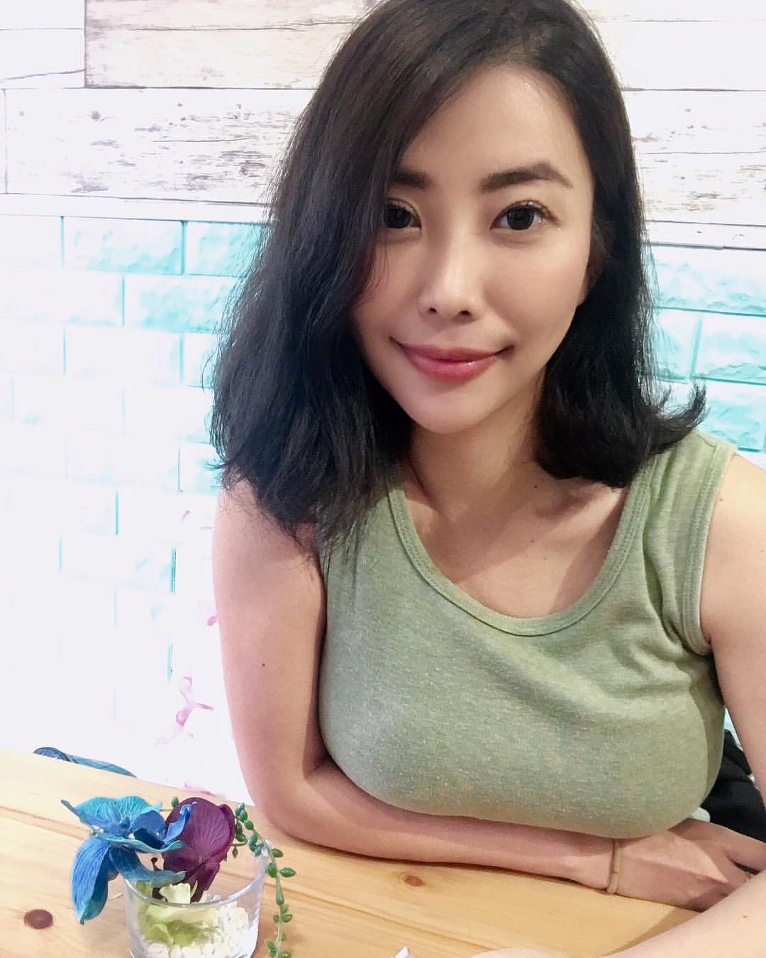 潛水正妹Ms. Peggy惹火爆乳身材遮不住-第1章-图片4