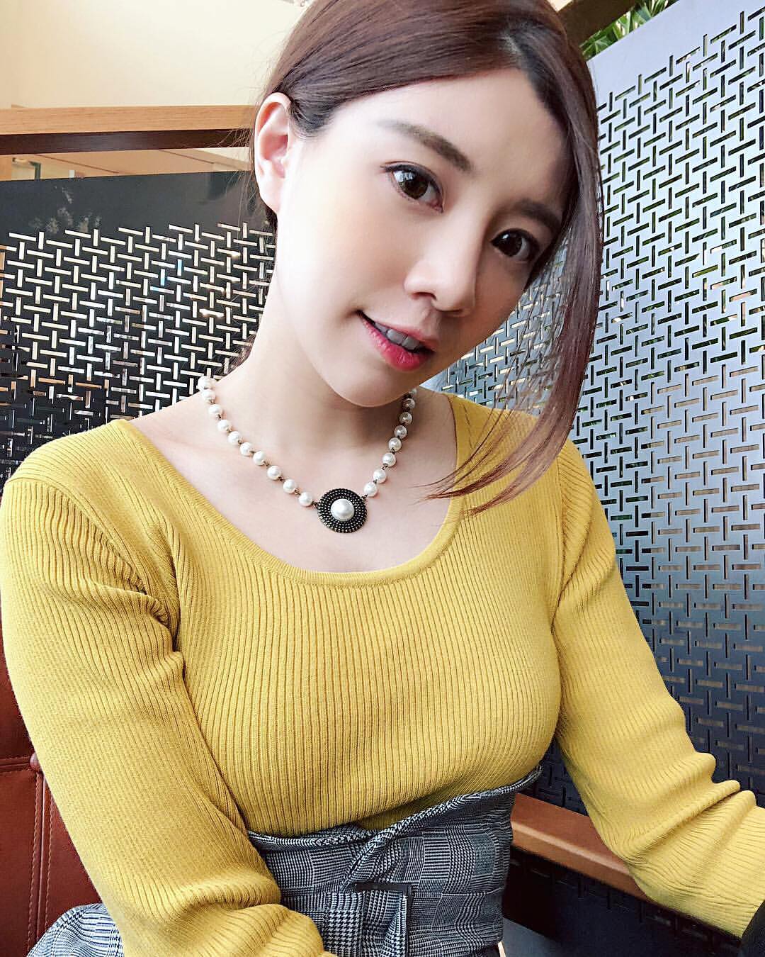 高顏值正妹麋孲大露性感美背絕對讓你目不轉睛-第1章-图片6