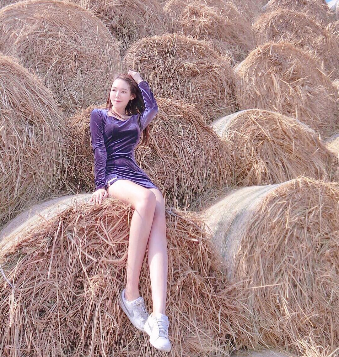 到處旅行的長腿姑娘 莉薇 Livia-第1章-图片17