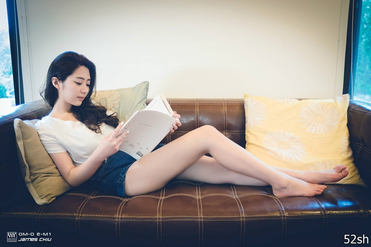 「最美、最胸」的女祕書 Cady-第1章-图片3