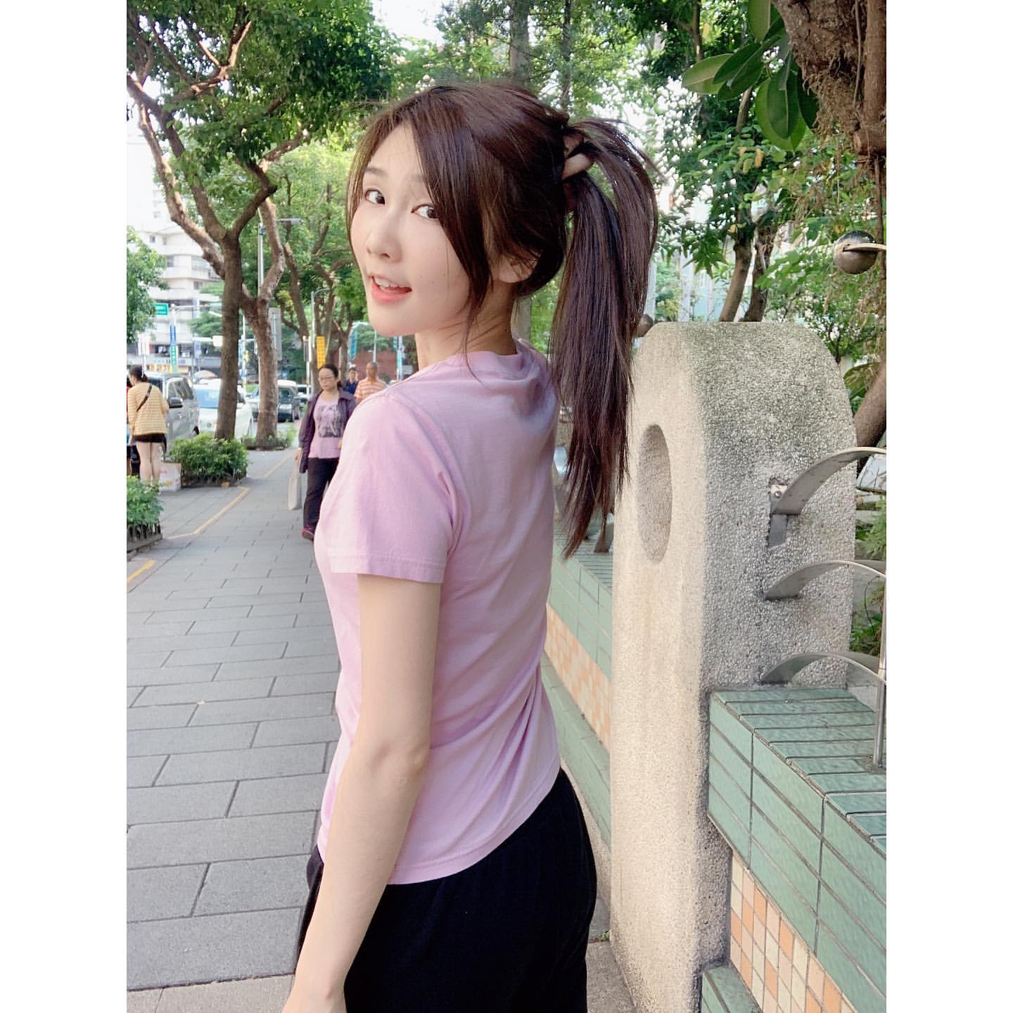 甜心正妹張小筑白皙長腿絕對美的讓你目不轉睛-第1章-图片6