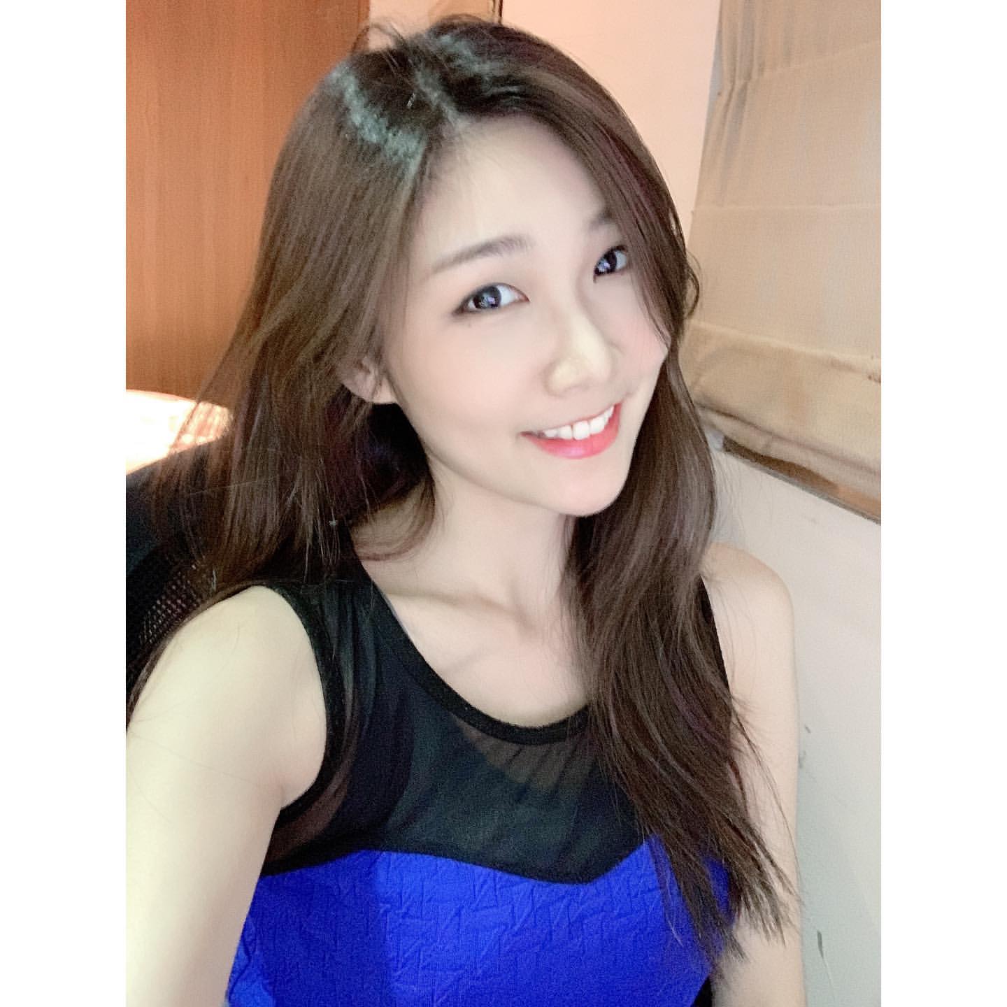甜心正妹張小筑白皙長腿絕對美的讓你目不轉睛-第1章-图片8