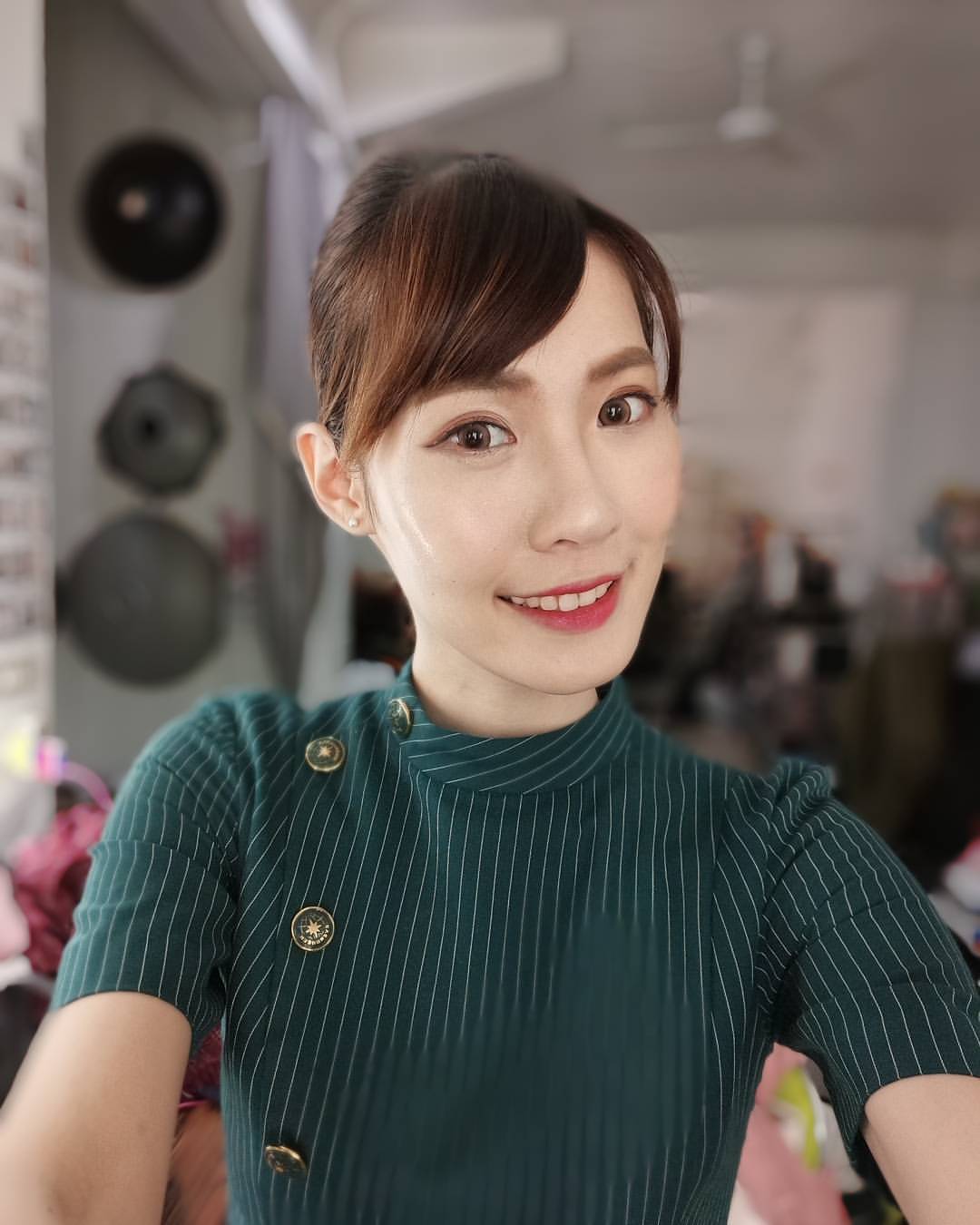 性感空姐蘇蔓展現青春肉體把你迷的神魂顛倒-第1章-图片9