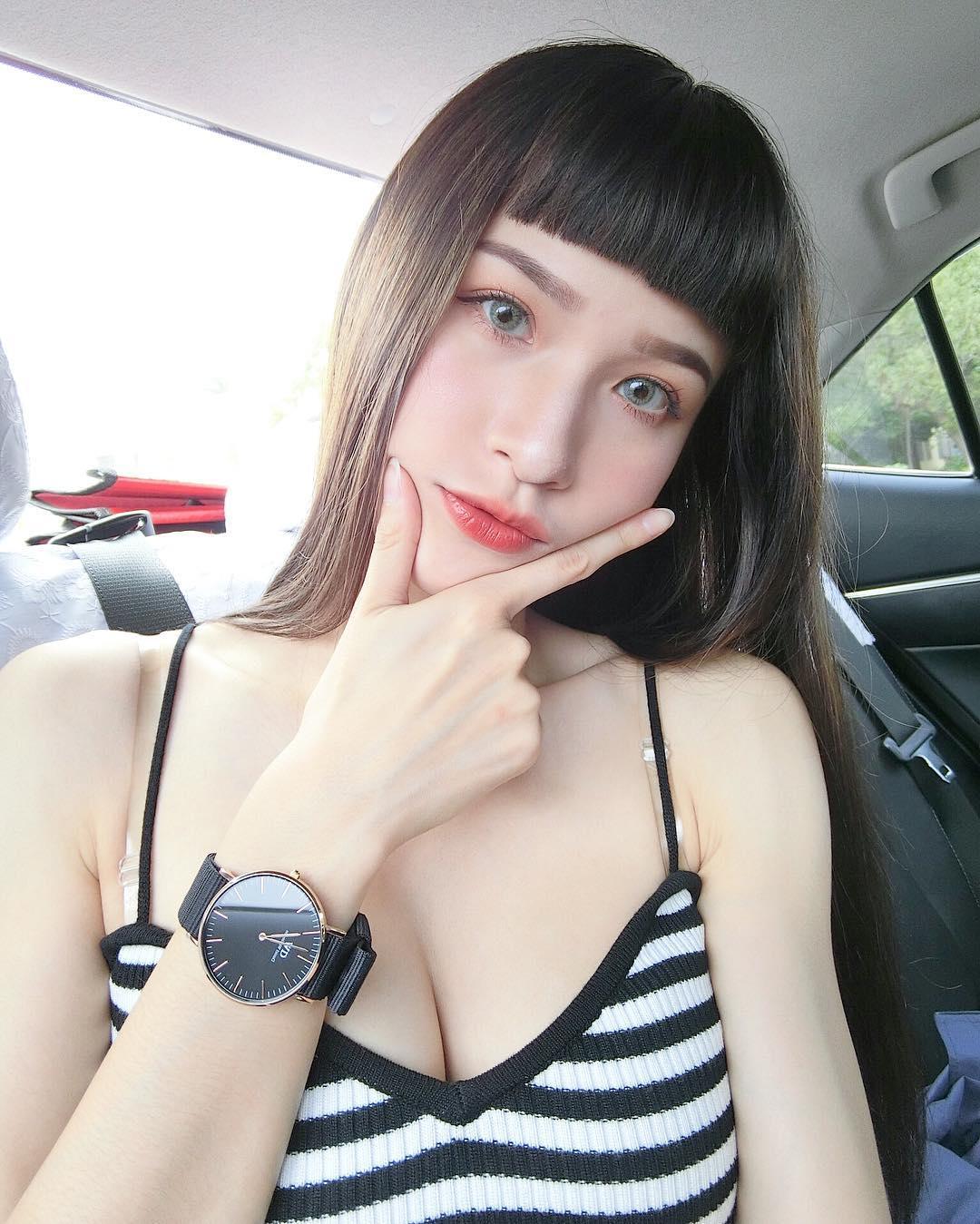 婉甄 熱褲妹起底發現是長腿水蛇腰-第1章-图片22