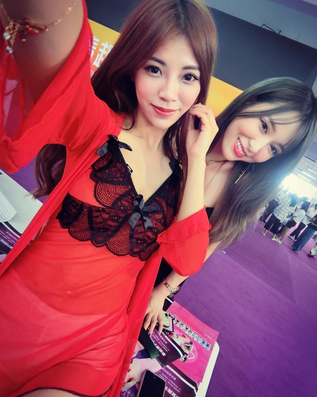 莉亞(Angel Liya) 性感跑趴Hold全場魅力橫掃福利滿檔-第1章-图片10