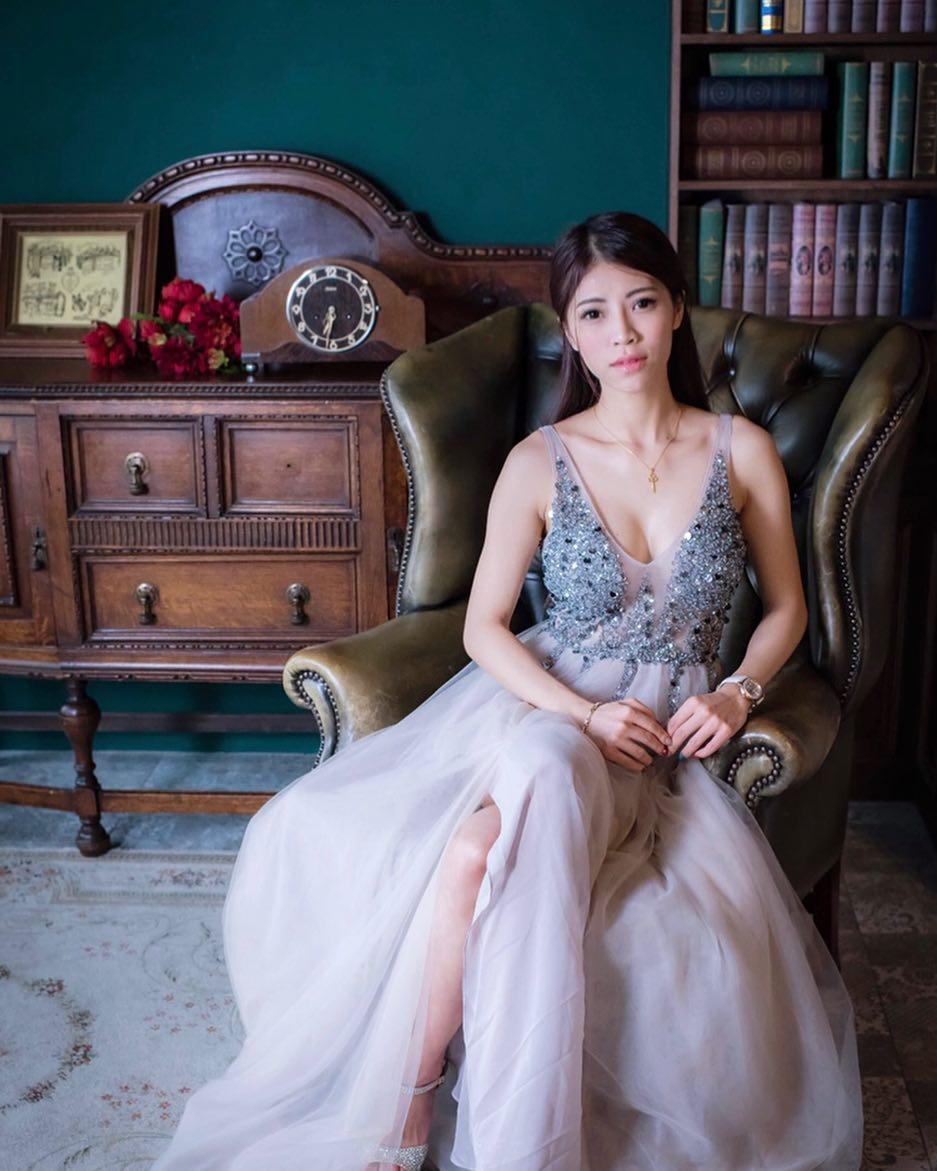 莉亞(Angel Liya) 性感跑趴Hold全場魅力橫掃福利滿檔-第1章-图片17