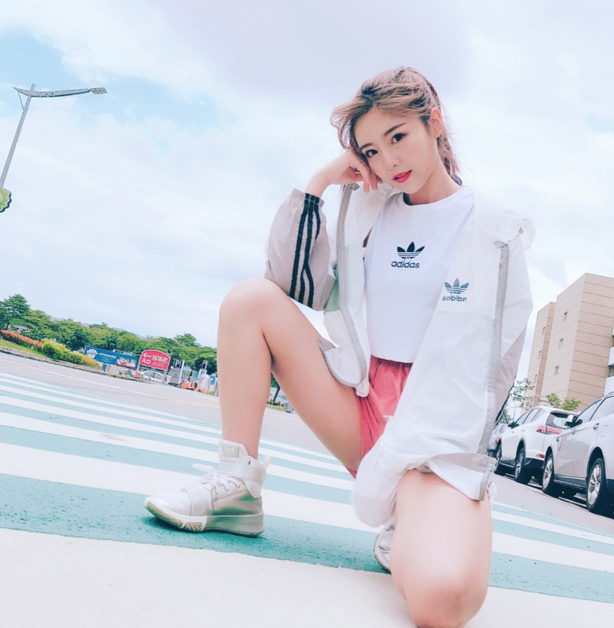 LamiGirls Featured Eli Air Spirit Makes House Directly In Love-第1章-图片2