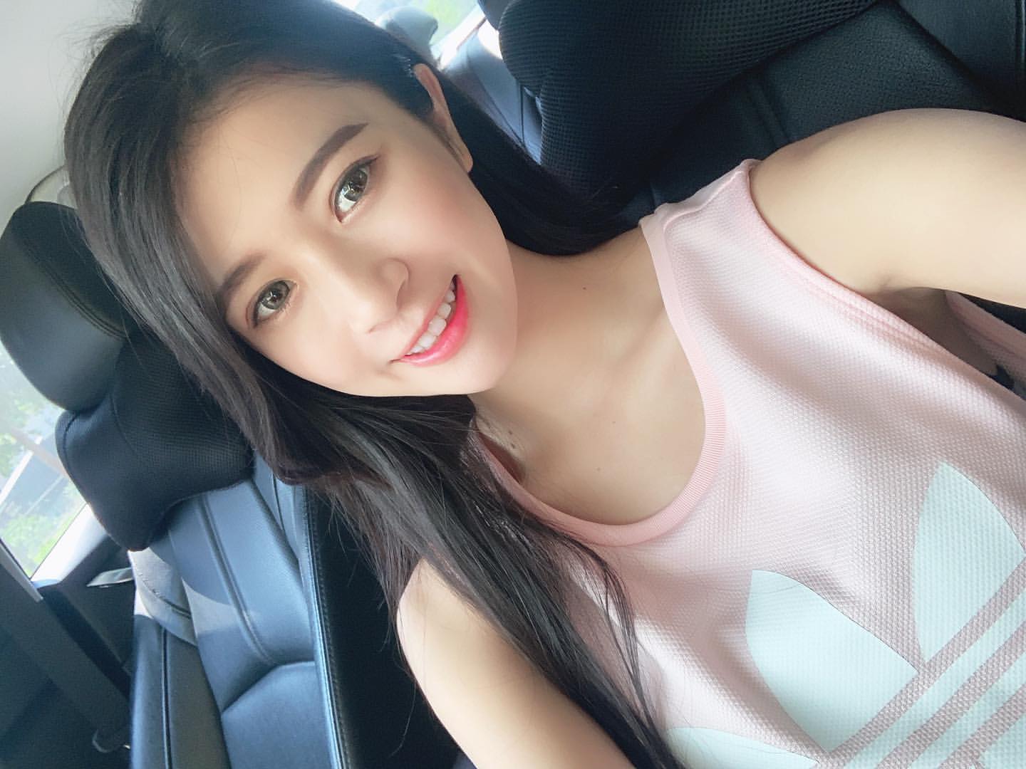 E奶女神林珈伊火辣風格挑戰你的視覺衝擊-第1章-图片9