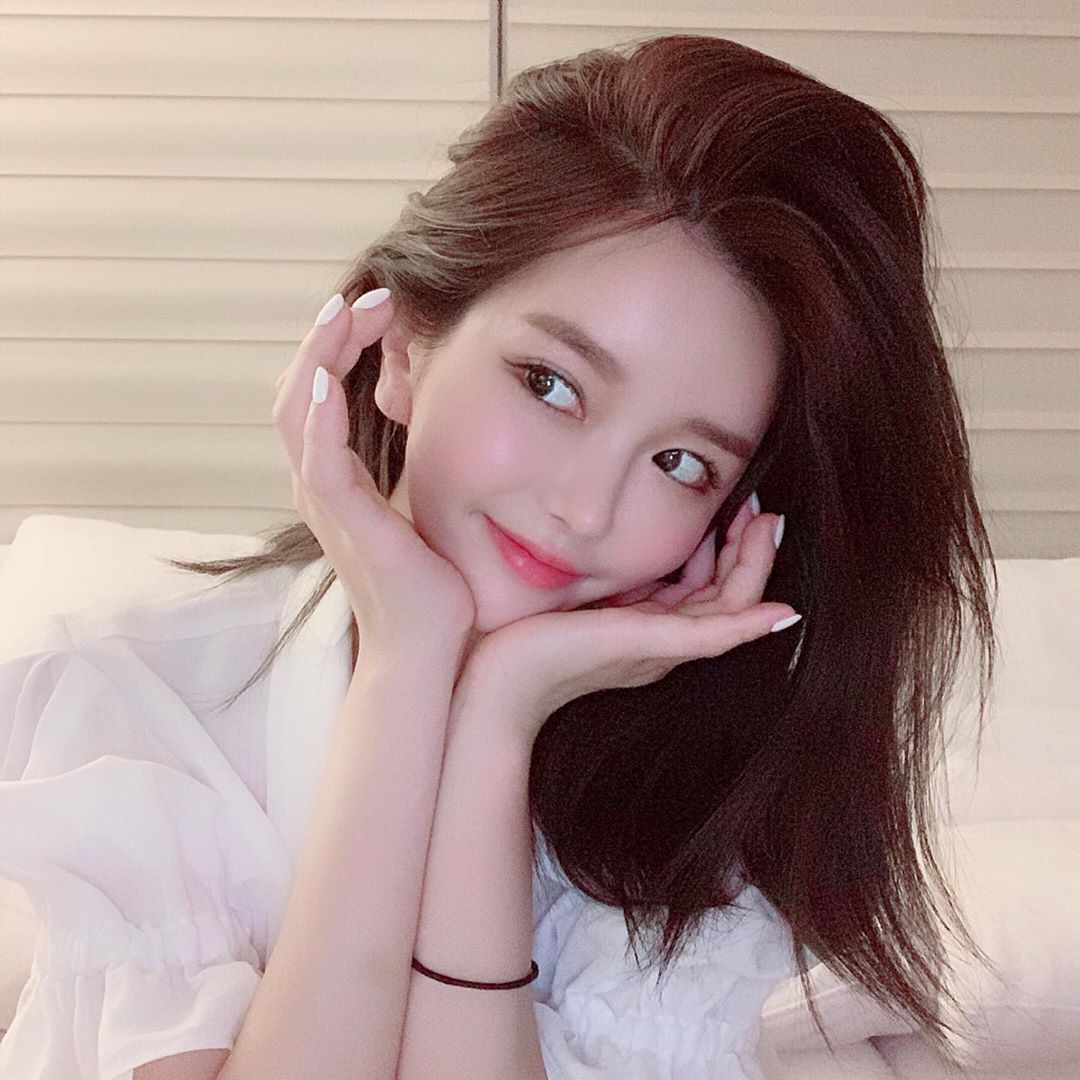 渾圓巨胸豐腴感線條 深溝誘惑讓人無法淡定-第1章-图片4