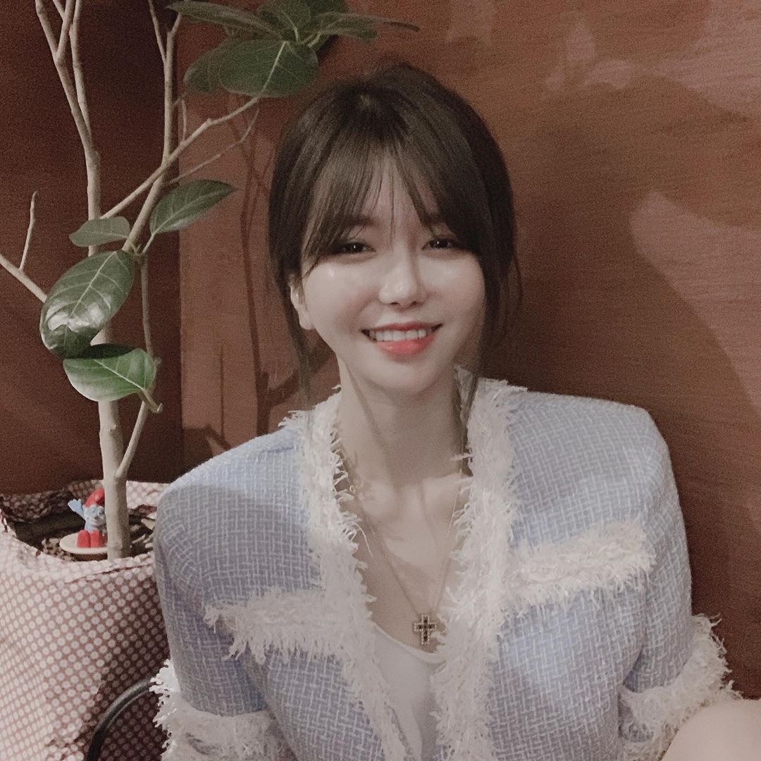 渾圓巨胸豐腴感線條 深溝誘惑讓人無法淡定-第1章-图片13