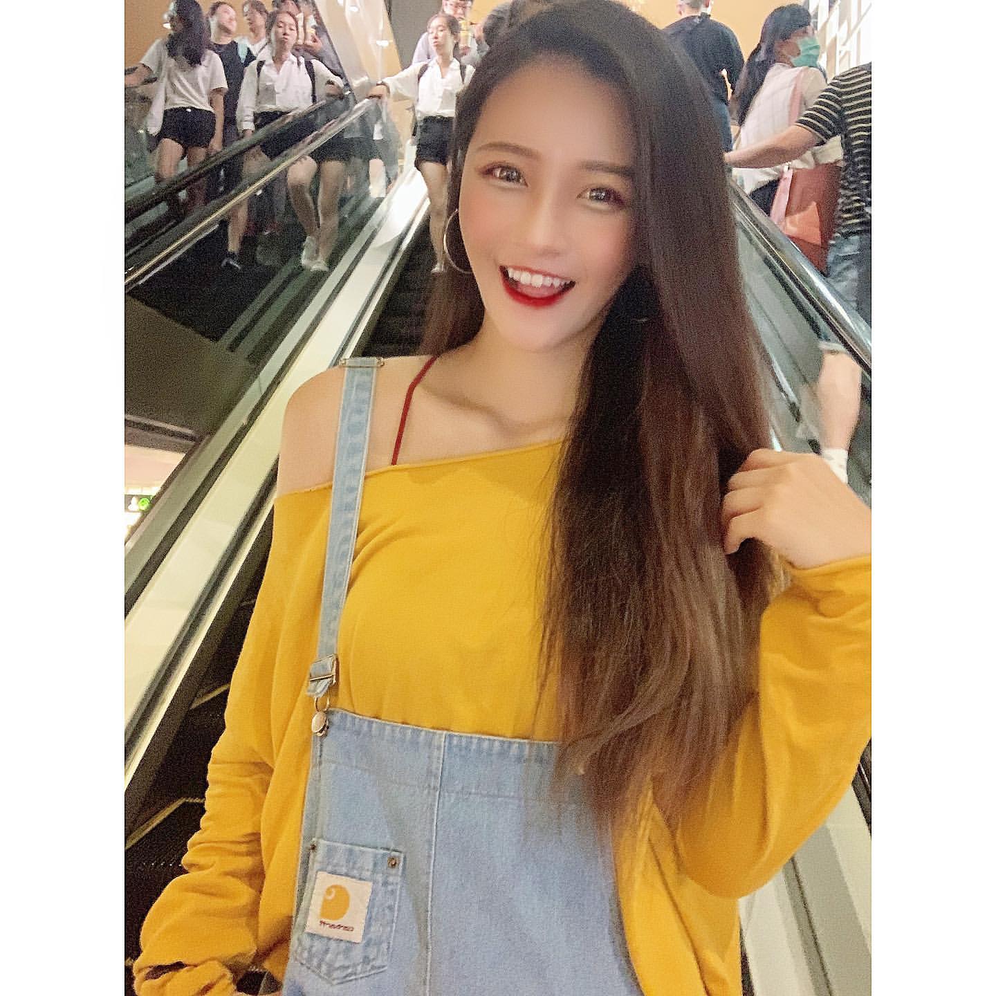 城市小姐林璟文煽情畫面讓人看了心癢癢-第1章-图片2