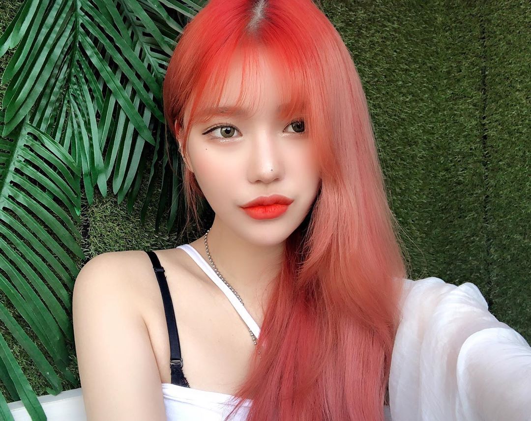 火辣御姊蠻腰天菜級曲線 散發濃濃女人味-第1章-图片11