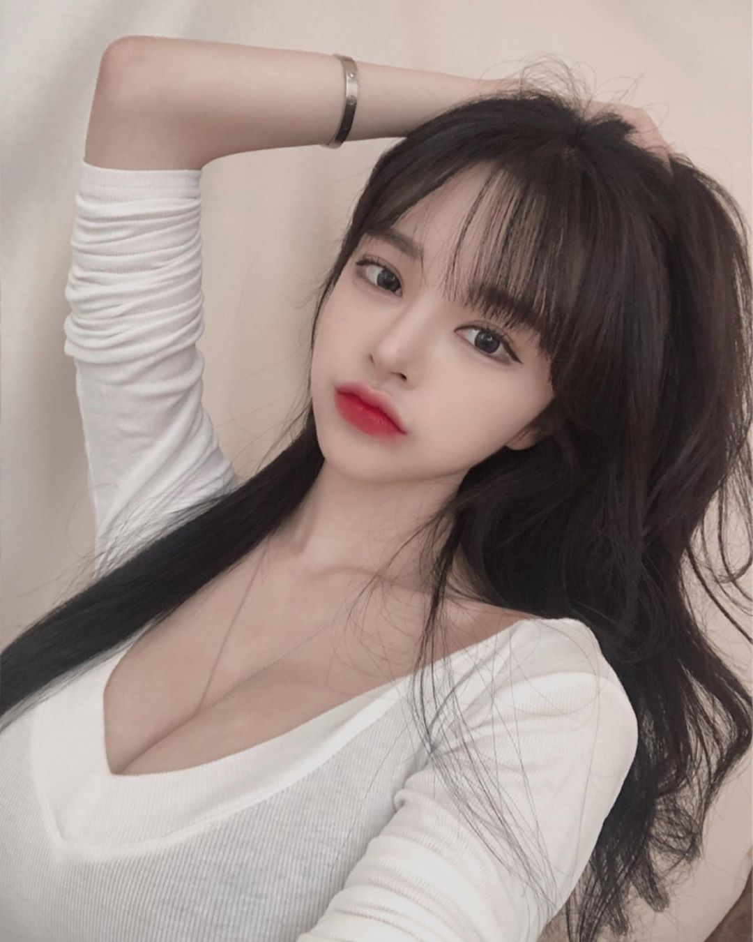 乳量豐沛美乳小甜心 解放深溝好養眼-第1章-图片2