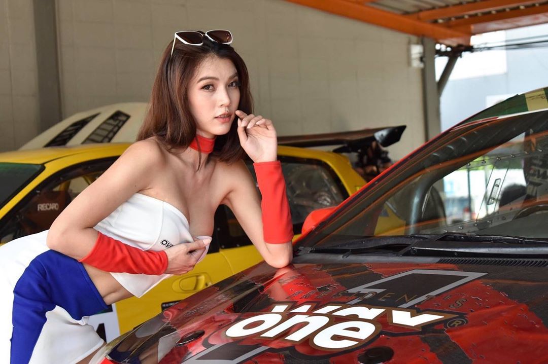 天菜般豐腴豪奶 極品艷照尺寸讓人看傻眼-第1章-图片15